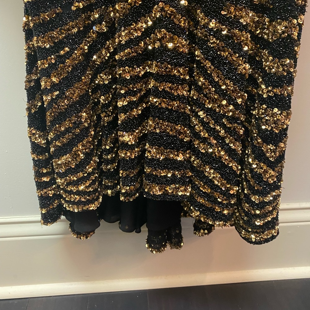 Brand new with tags Naeem Kham Gold/Black Tiger Sequin Dress Sz 12 - Picture 7 of 14